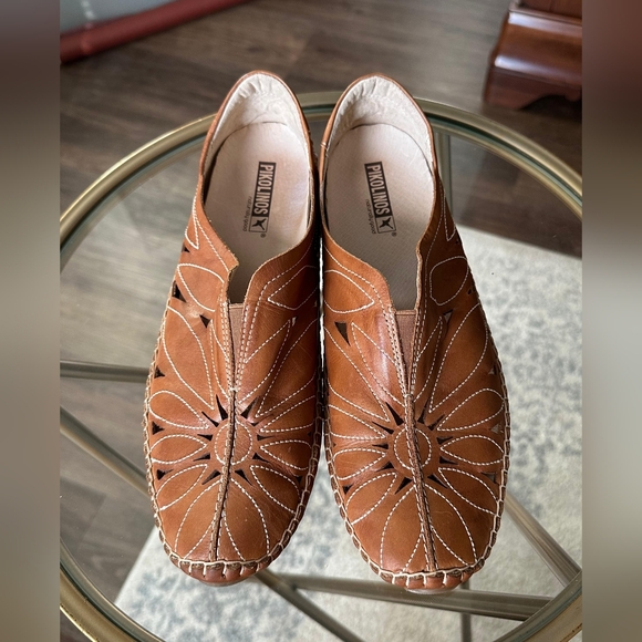 Brown Leather Men's Loafers - Picture 4 of 9